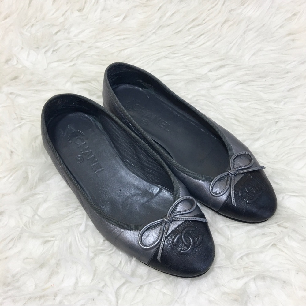 Chanel Cap Toe Ballerina Flats Size 35.5